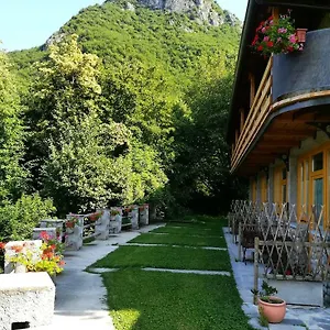 La Selvaggia Mandello del Lario